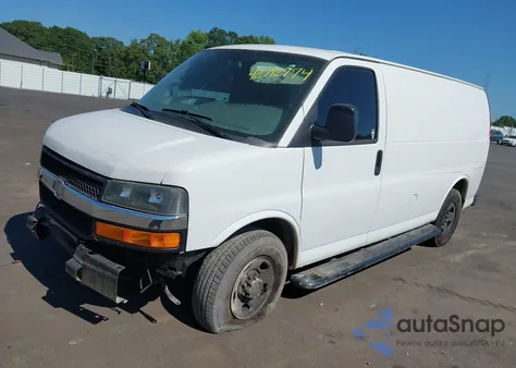 2018 Chevrolet Express 2500 Work Van из США, поврежденный, VIN 1GCWGAFG1J1904192
